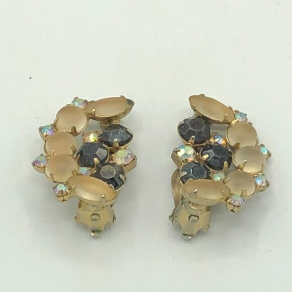 Vintage Moonstone Moon Shapped Clip On Earrings by Continental - Picture 5 of 11